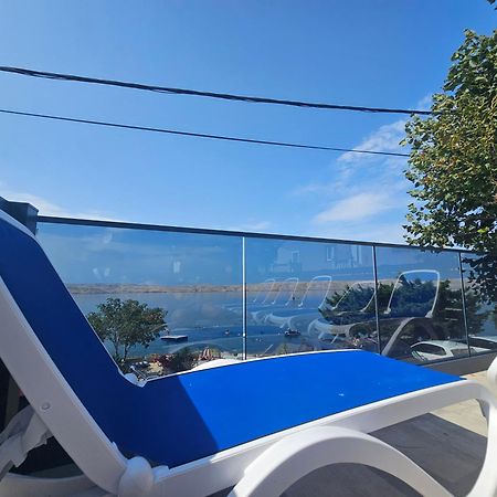 Beachfront House Ivana With Pool - Renovated 2025 Cesarica Esterno foto