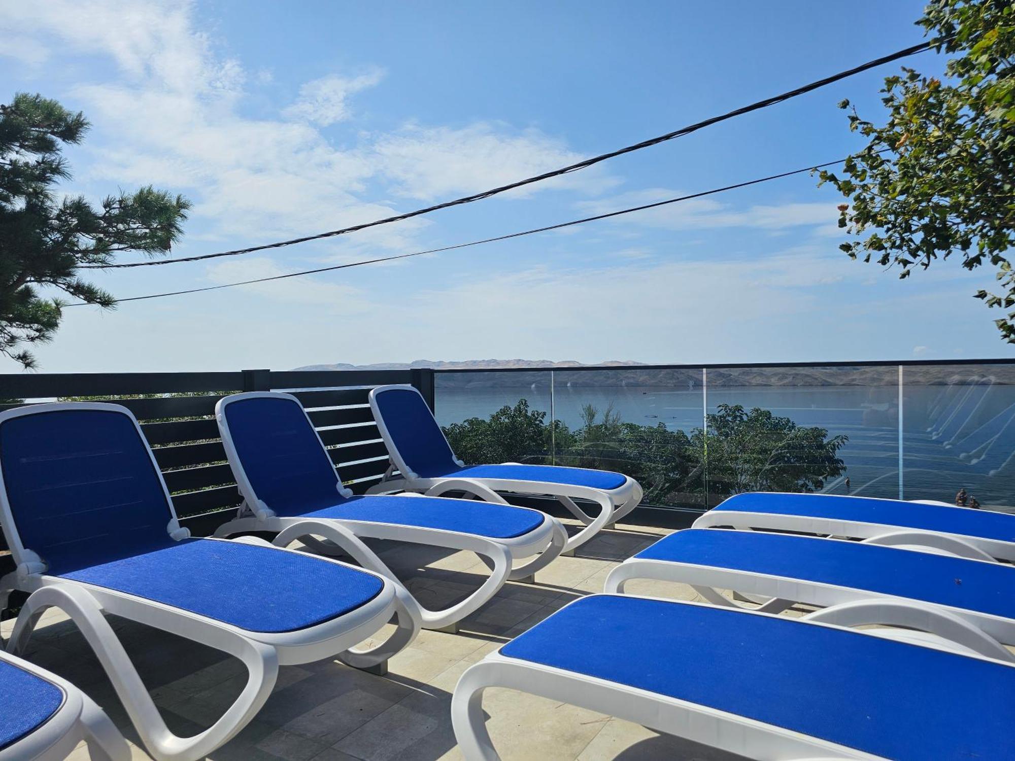 Beachfront House Ivana With Pool - Renovated 2025 Cesarica Esterno foto
