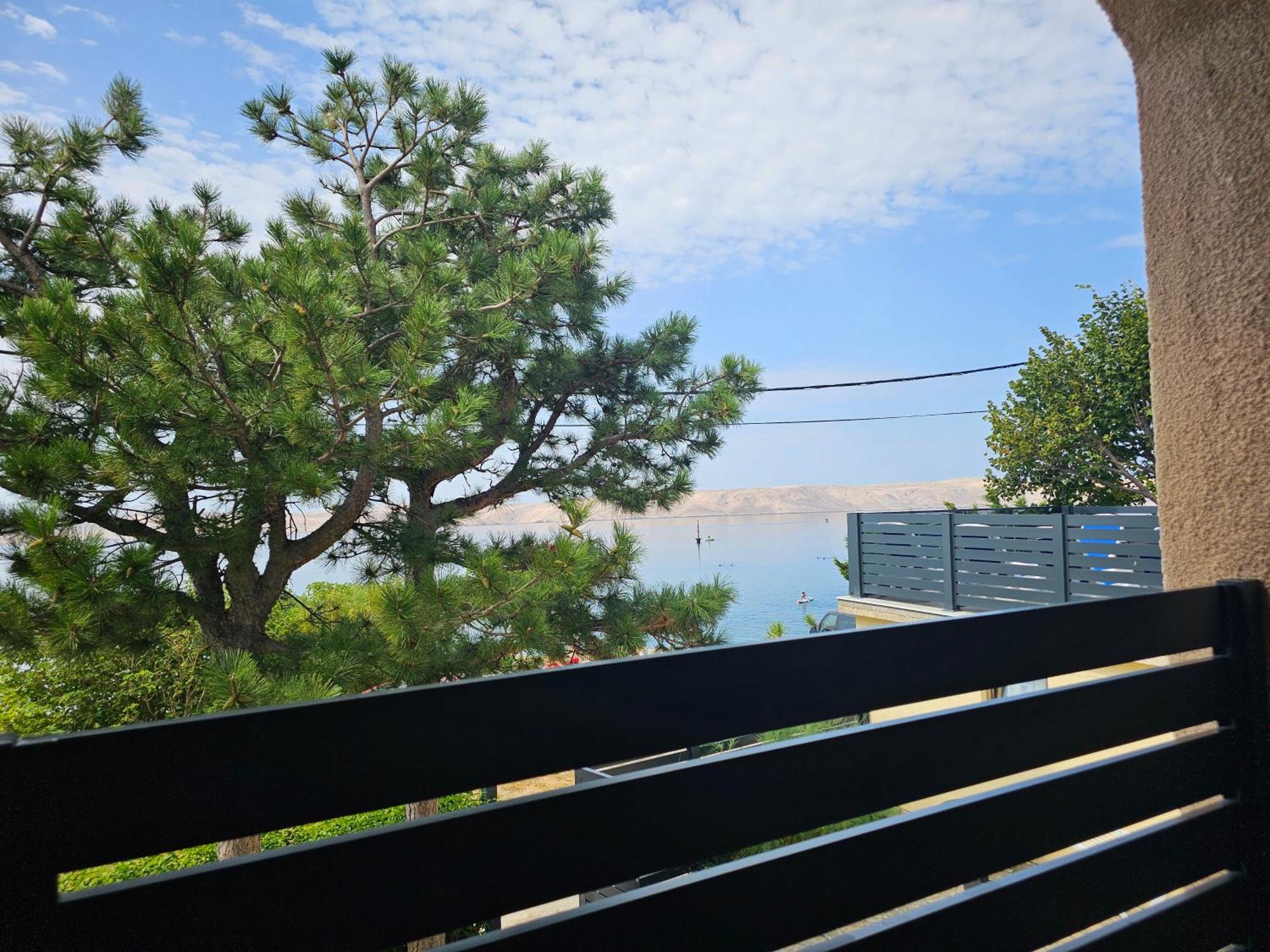 Beachfront House Ivana With Pool - Renovated 2025 Cesarica Esterno foto