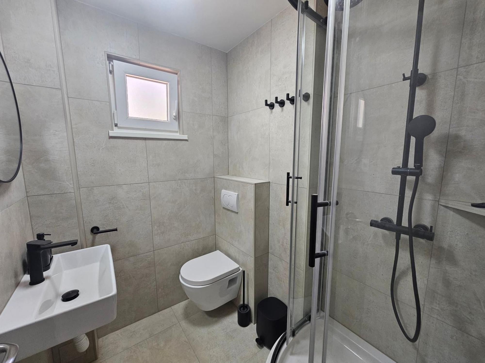 Beachfront House Ivana With Pool - Renovated 2025 Cesarica Esterno foto