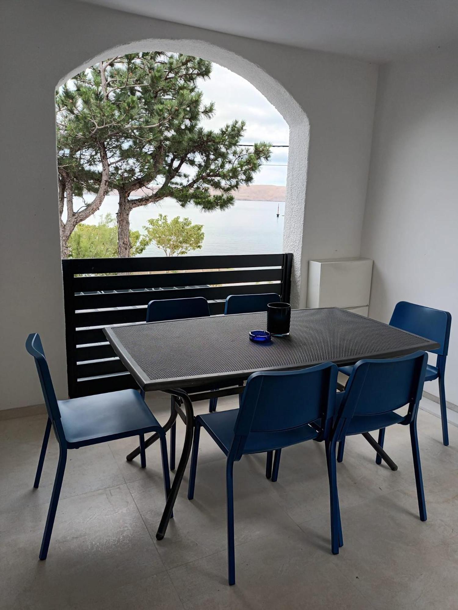 Beachfront House Ivana With Pool - Renovated 2025 Cesarica Esterno foto