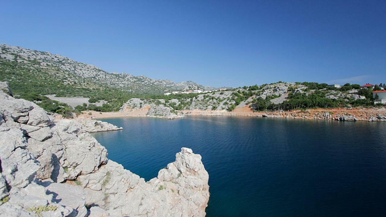 Beachfront House Ivana With Pool - Renovated 2025 Cesarica Esterno foto